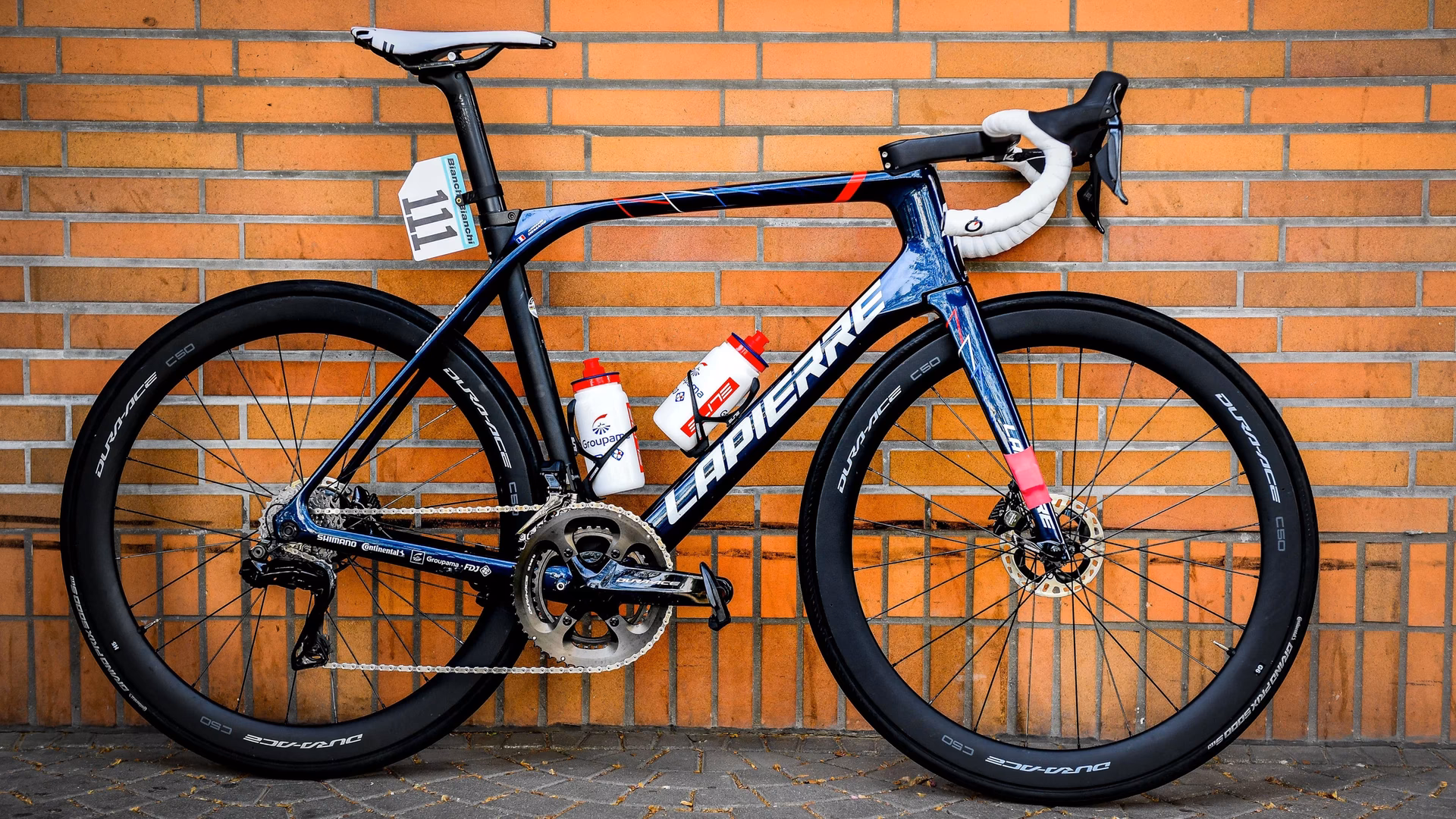 How much does the Lapierre Aircode weight?