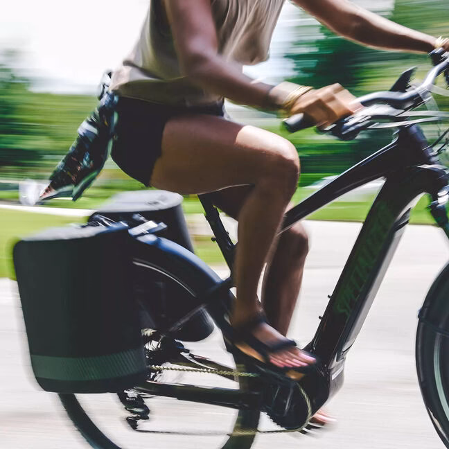 What is the top speed of Specialized?