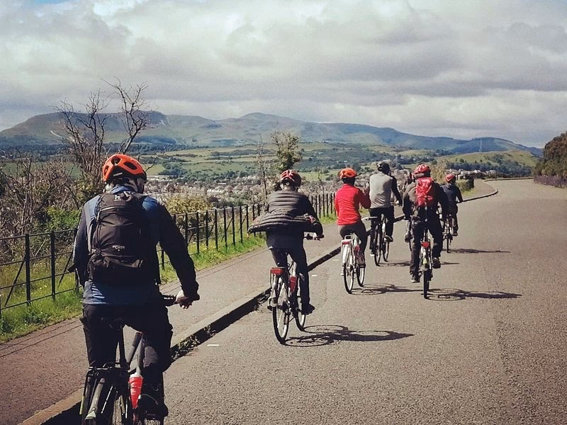 ¿Cuánto cuesta alquilar una bicicleta en Escocia?