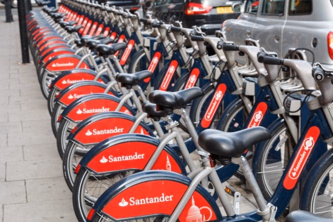 ¿Se puede recorrer Londres en bicicleta eléctrica?