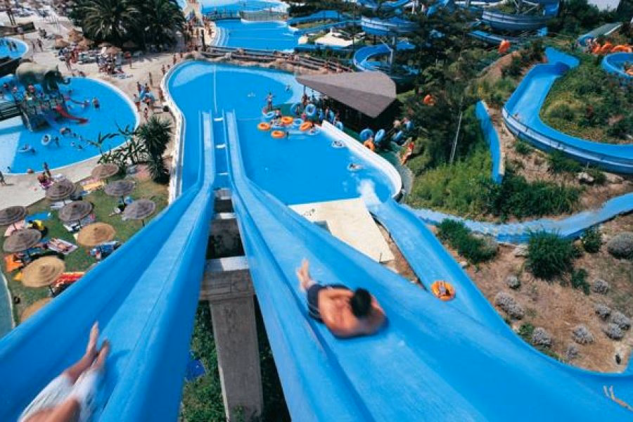 What is the most famous waterpark in Spain?