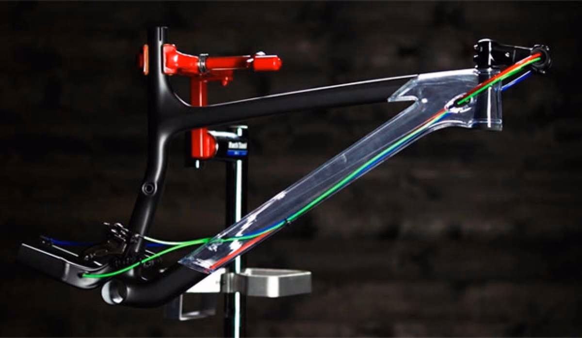 ¿Qué es el cableado interno de una bicicleta?