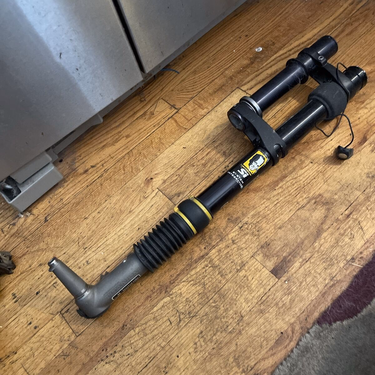 What is the purpose of the Cannondale Lefty?