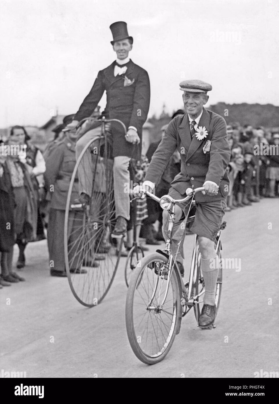 Did they have bikes in the 1930s?