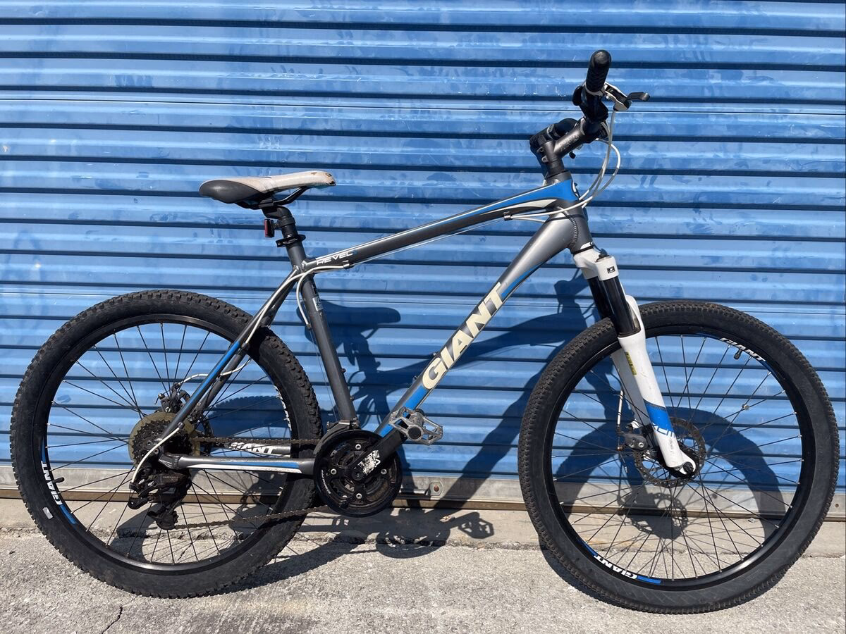 Why are Giant cycles so expensive?