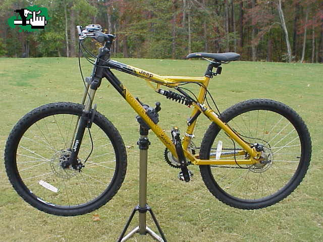 ¿Cuáles son las características de la bicicleta Vesubio 27.5 de Jeep?