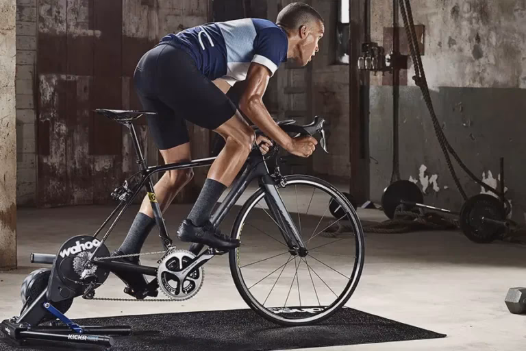 What is the difference between a smart trainer and a turbo trainer?