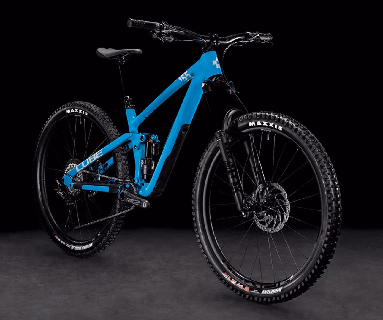 ¿Quién fabrica las bicicletas CUBE?