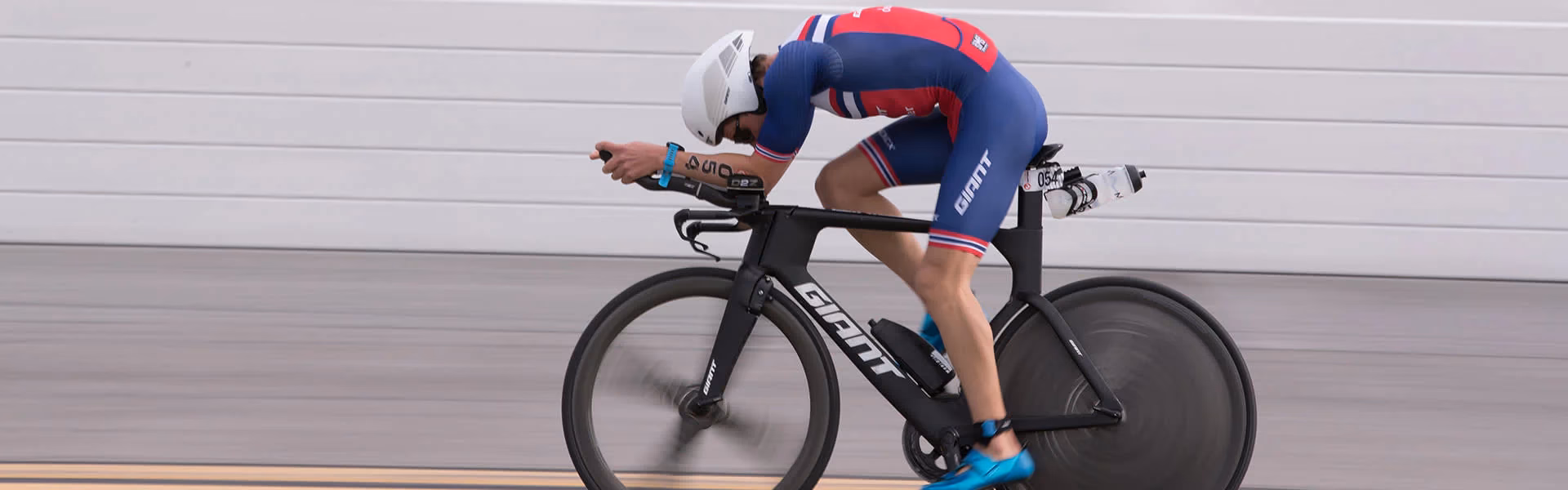 ¿Cuáles son las principales marcas de bicicletas de triatlón?