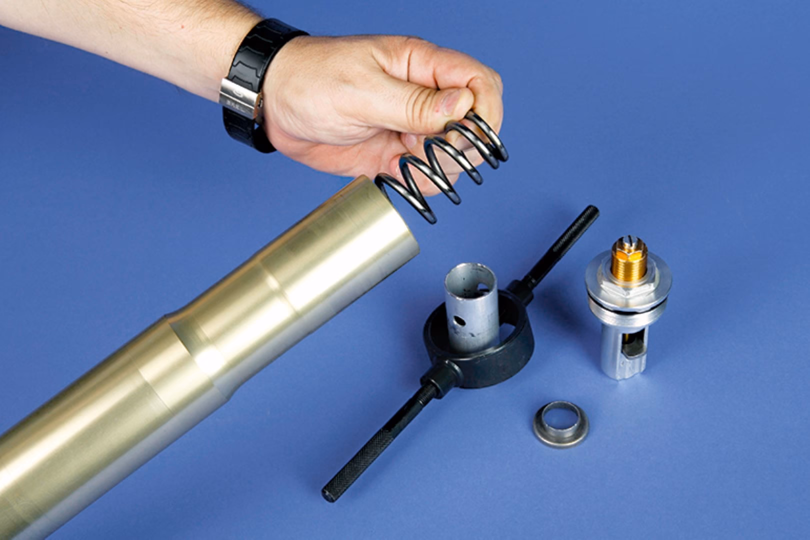 ¿Cuándo cambiar el aceite de la horquilla de la bicicleta?