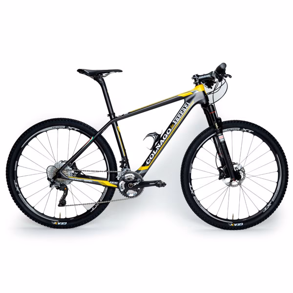 What carbon does Colnago use?