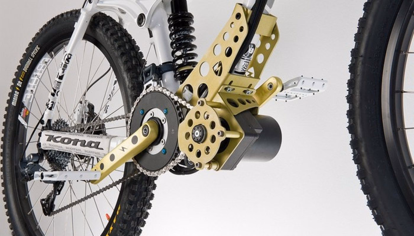 ¿Cuánto tiempo se debe dejar cargar una bicicleta eléctrica?