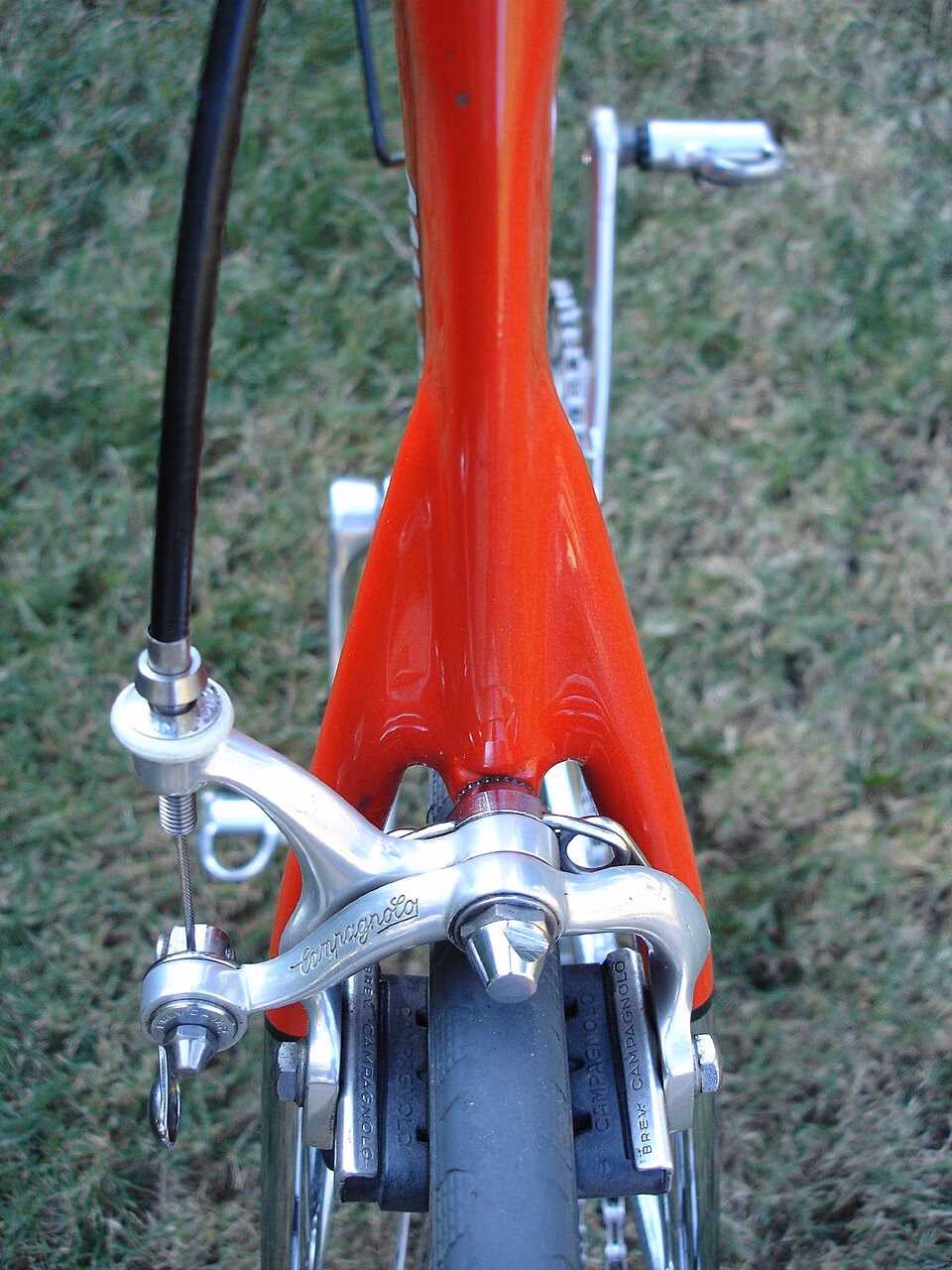 ¿Puedo reemplazar los frenos de la bicicleta yo mismo?