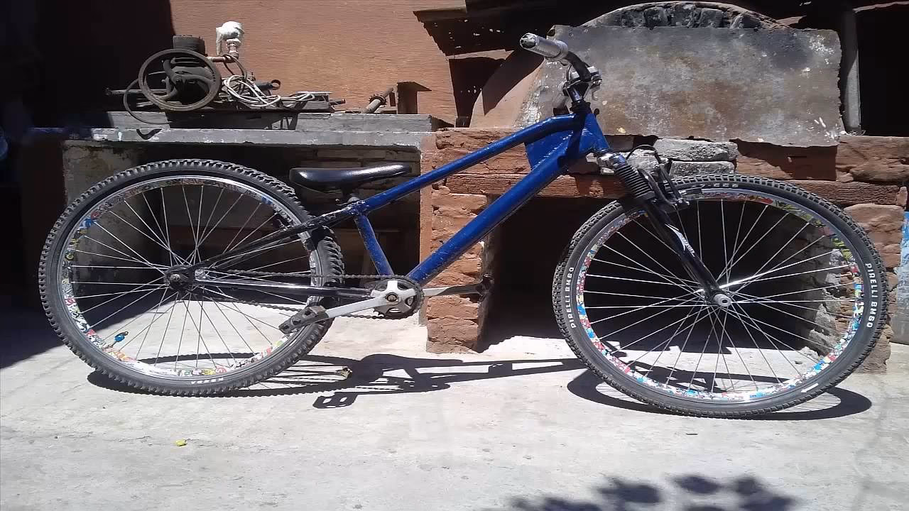 ¿Qué tan difícil es construir tu propio cuadro de bicicleta?