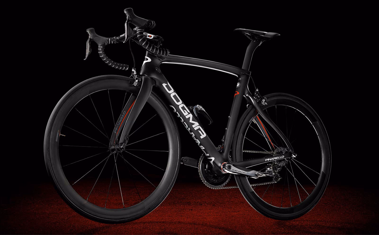 How much does the Pinarello F8 frame weight?