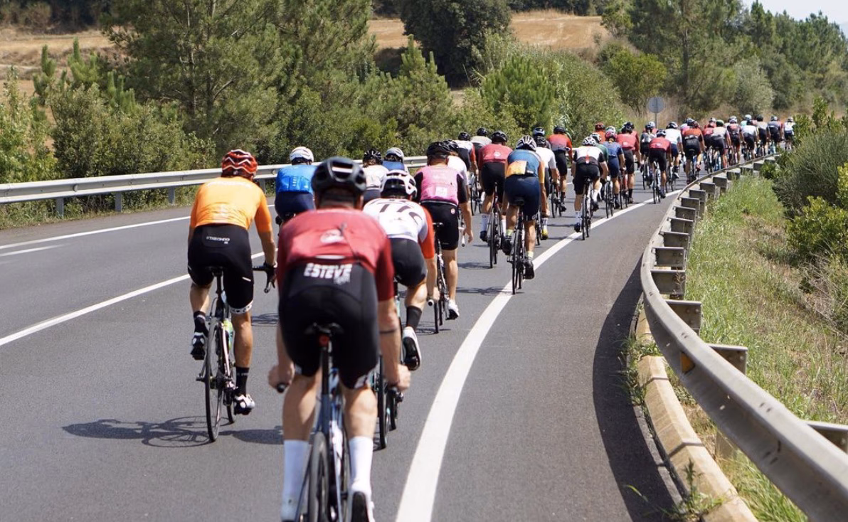 ¿Cuál es la nueva normativa de la DGT para ciclistas que entra en vigor en 2025?