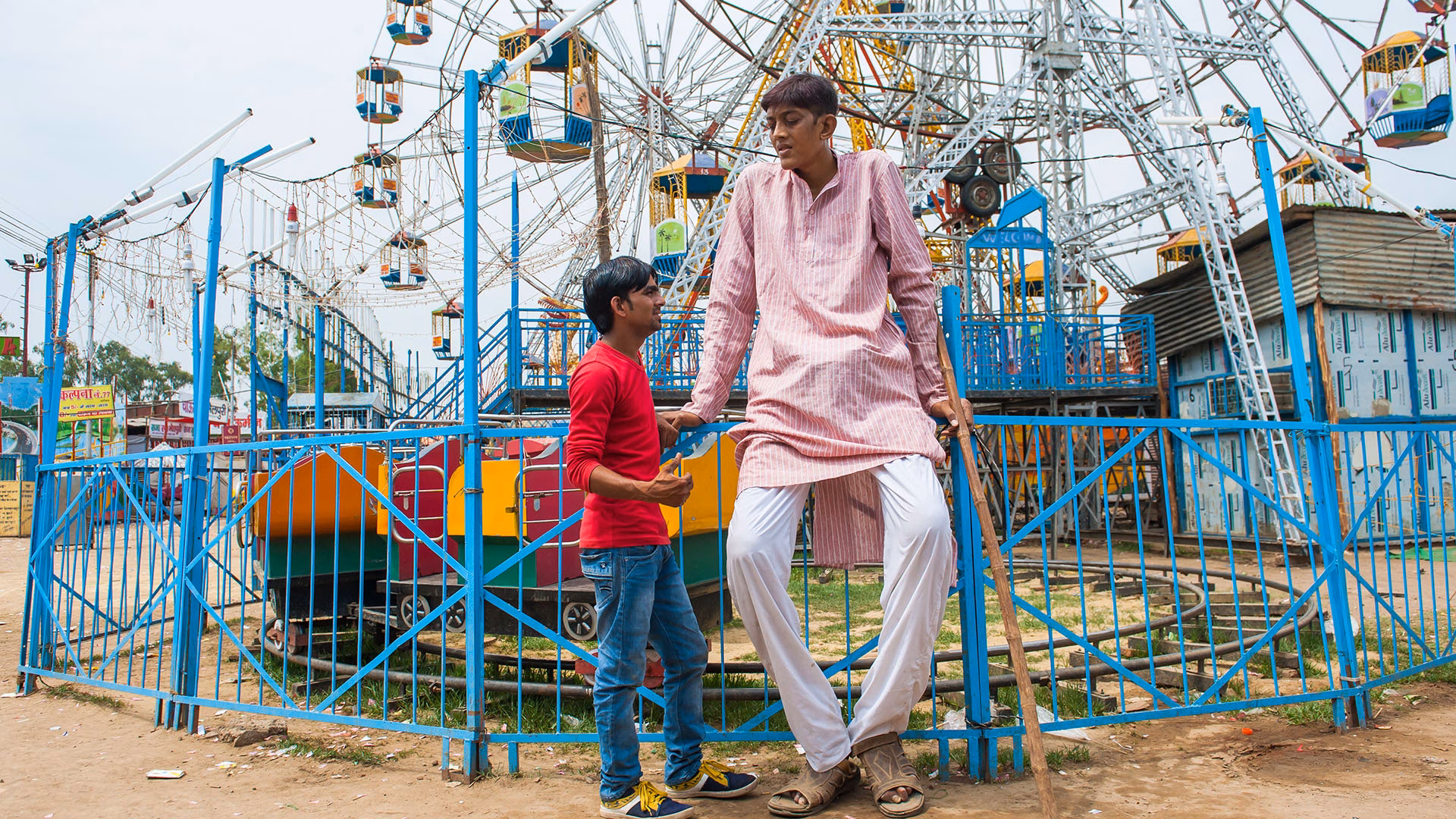 ¿Cuántos pies miden 2 metros?