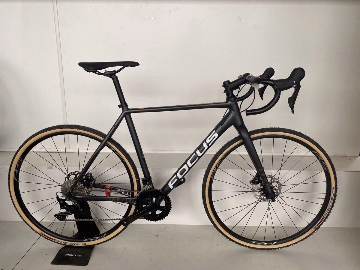 Who owns Focus Bikes?