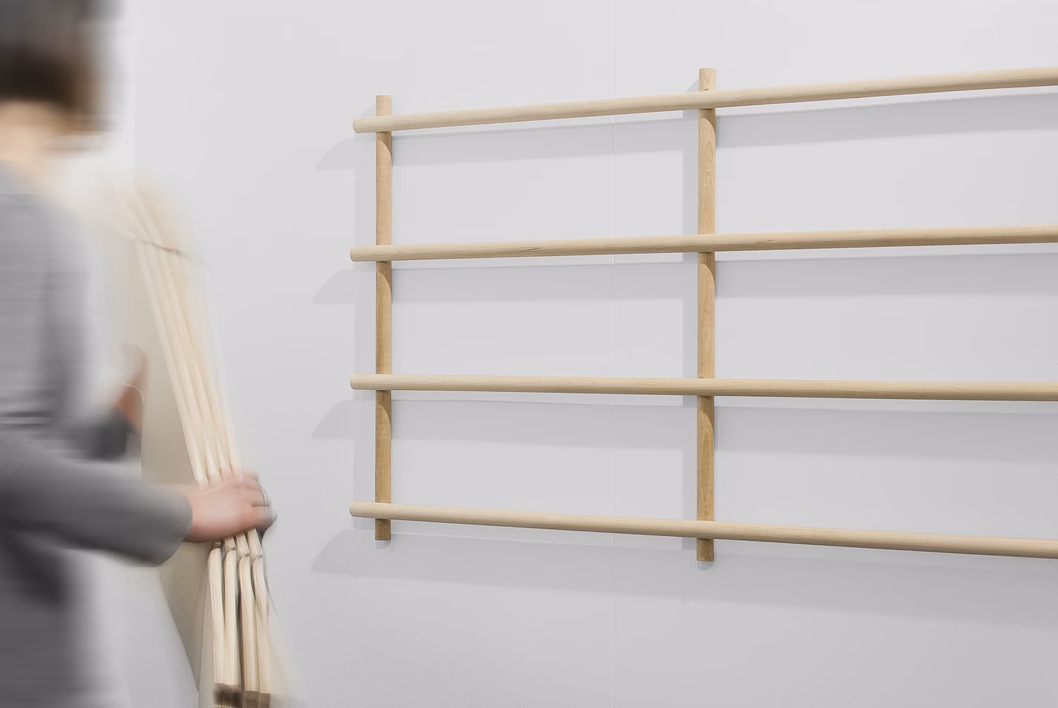 What is the meaning of folding in?