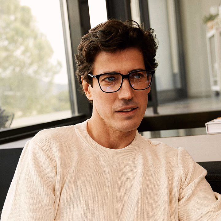 ¿Cuál es la desventaja de las gafas progresivas?