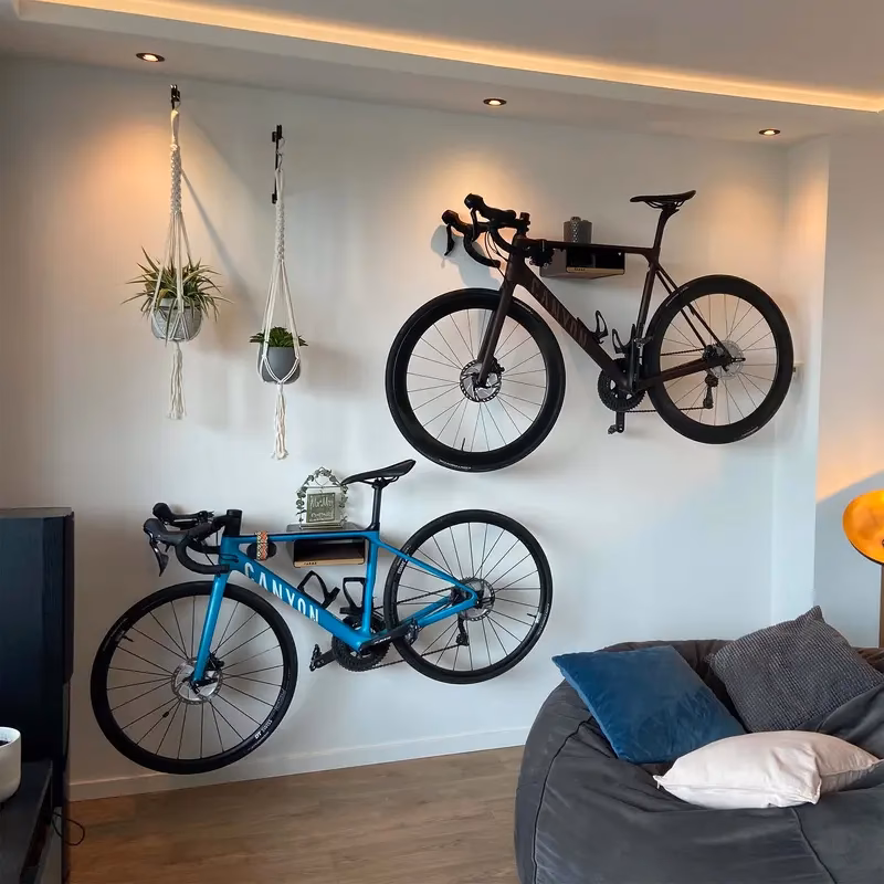 ¿Cómo se llama para colgar bicicletas en la pared?
