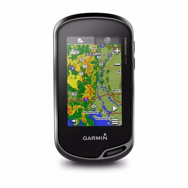 How long is the battery life on the Garmin Oregon 700?