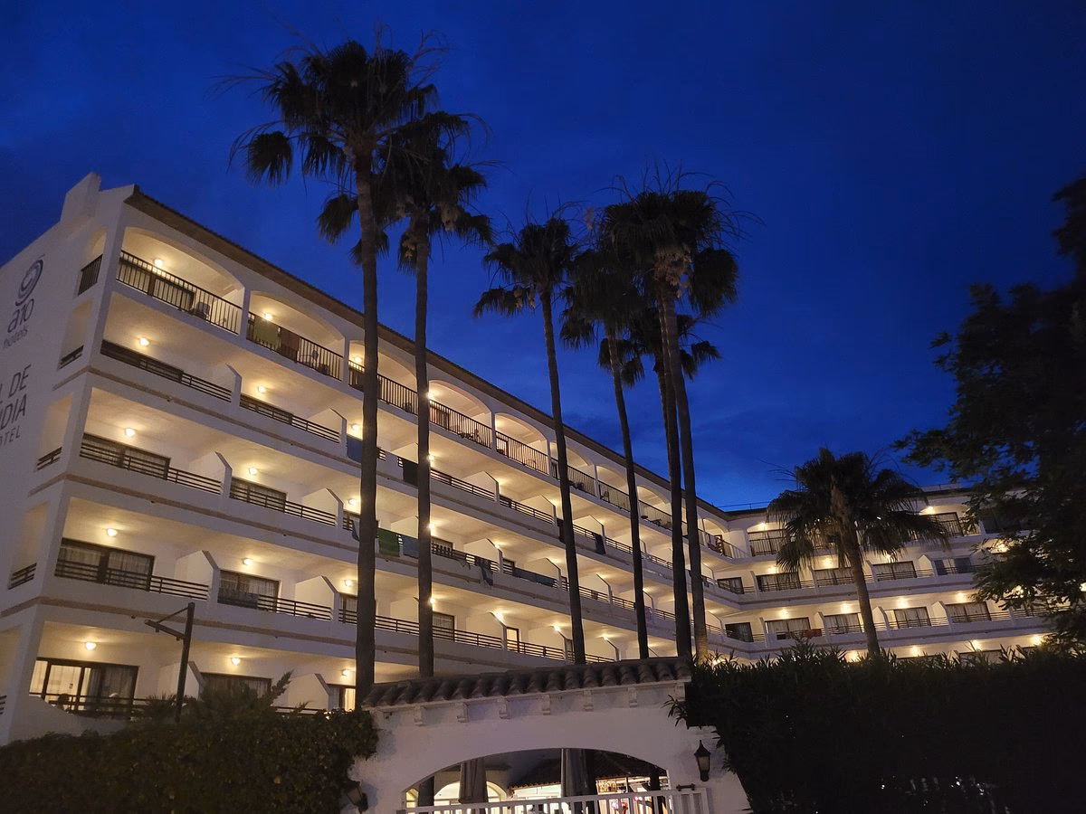 ¿Cómo se llaman los hoteles para parejas?