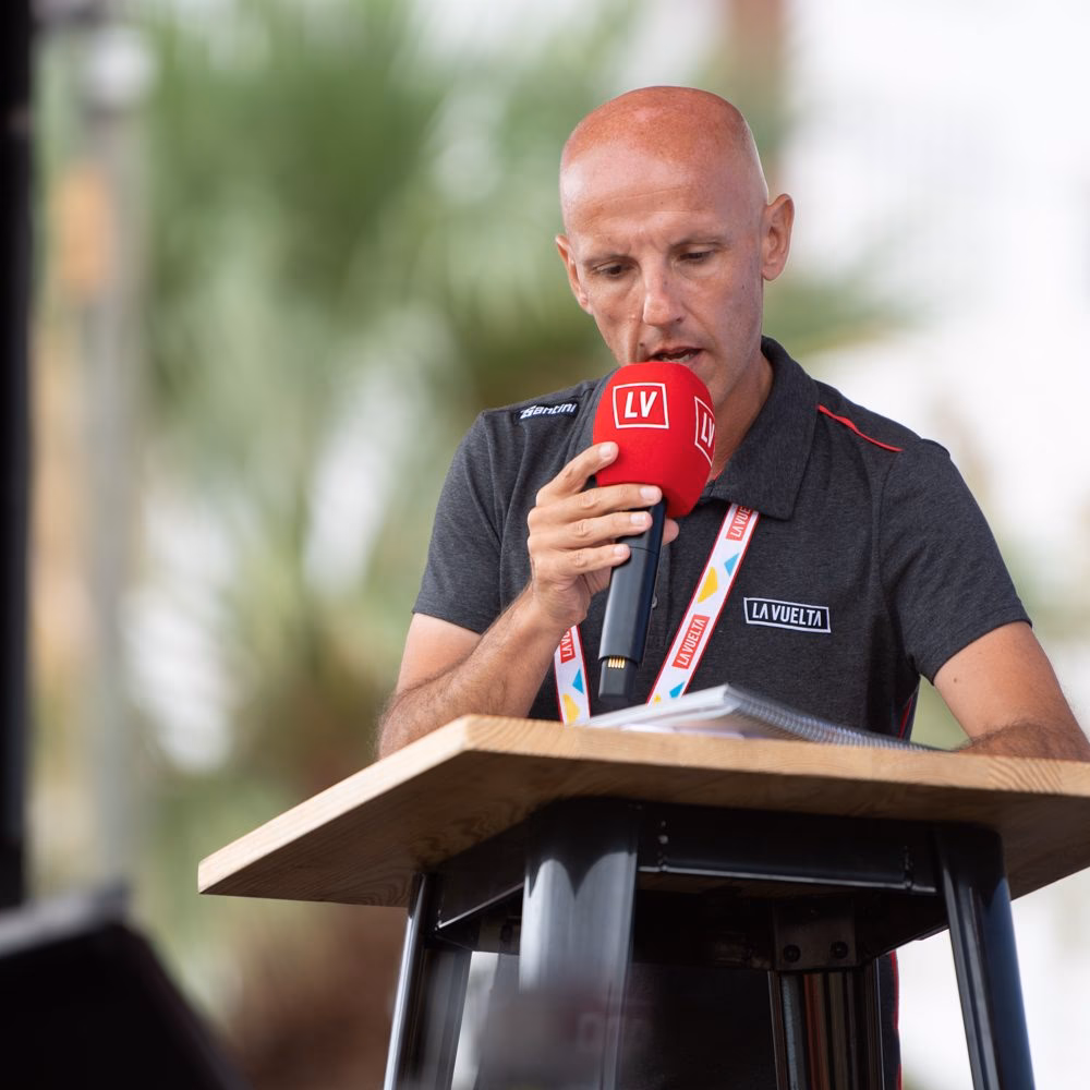 ¿Qué edad tiene Juan Mari Guajardo?