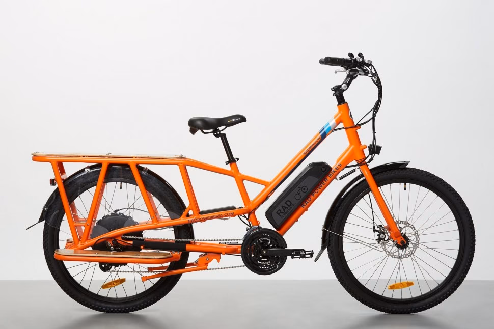 How fast is the Surron L1E?