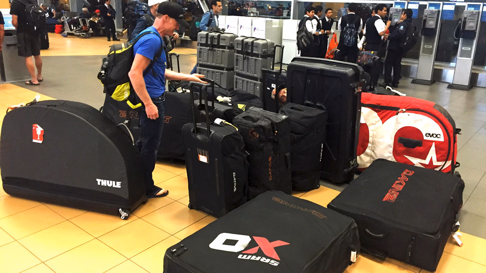 ¿Cómo llevar una bicicleta en Latam?