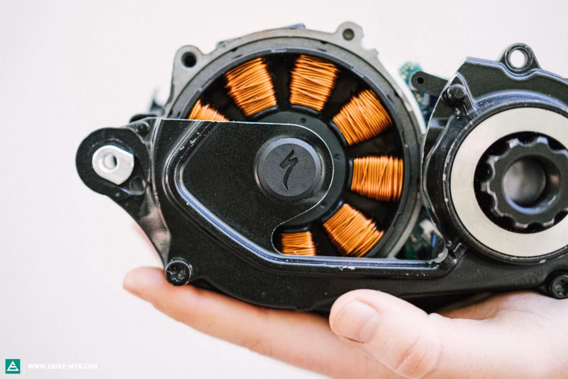 What motor does a specialized turbo levo have?