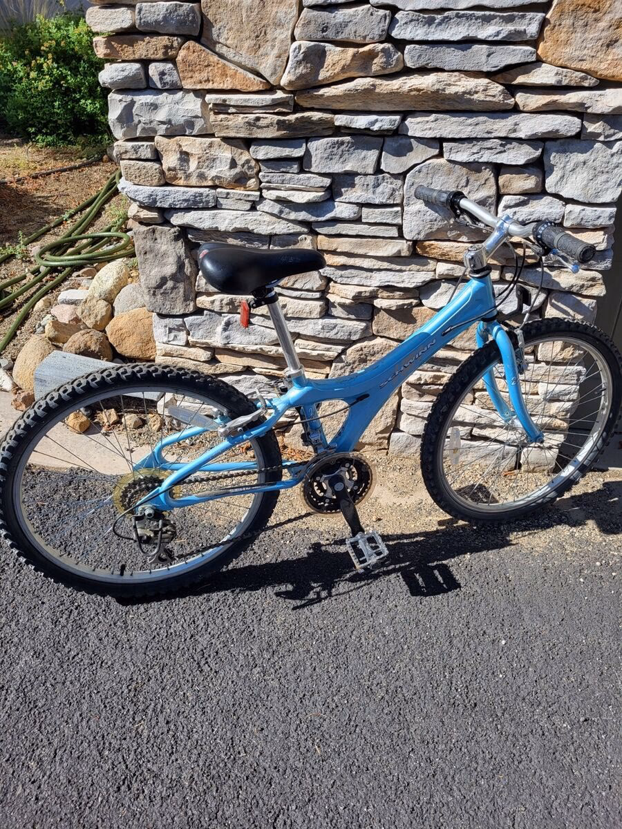 ¿Es demasiado tarde para andar en bicicleta de montaña a los 50 años?