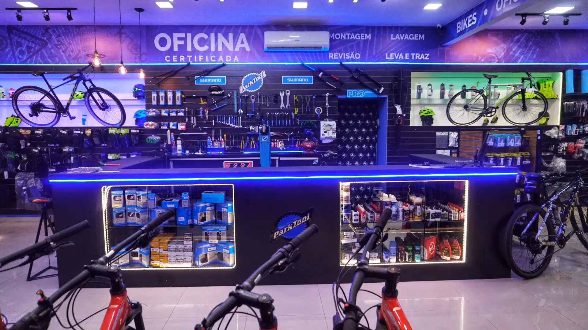 Como se chama uma oficina de bicicletas?