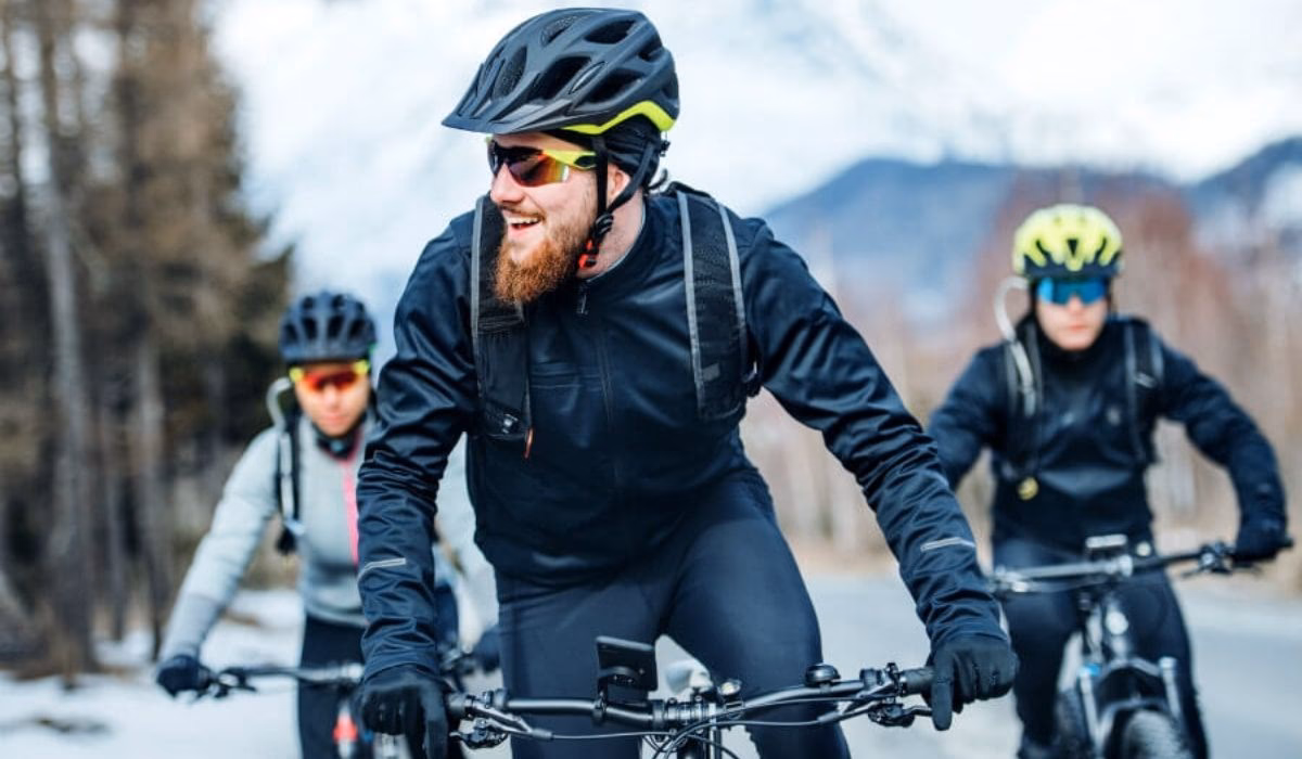 ¿Qué es un pinganillo en ciclismo?