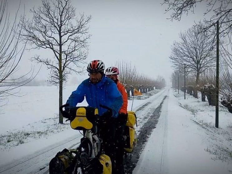 ¿Cómo se llama la bicicleta de Escobar Rider?