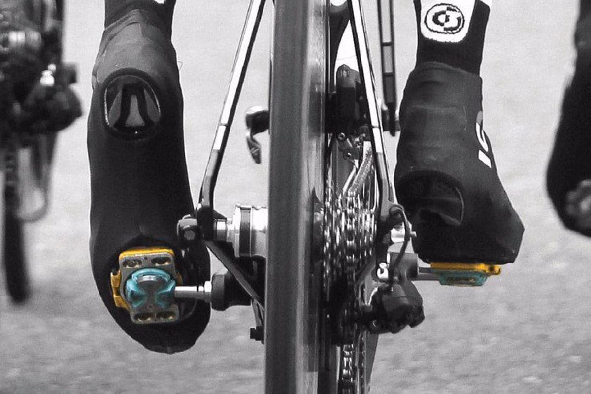 ¿Cuál es la diferencia entre las calas de carretera y las de montaña?