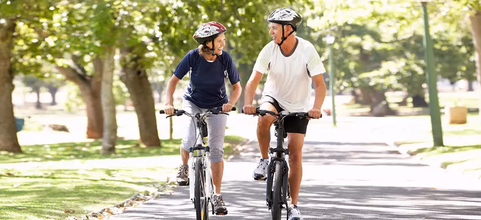 ¿Cómo se llaman los que andan en bicis?