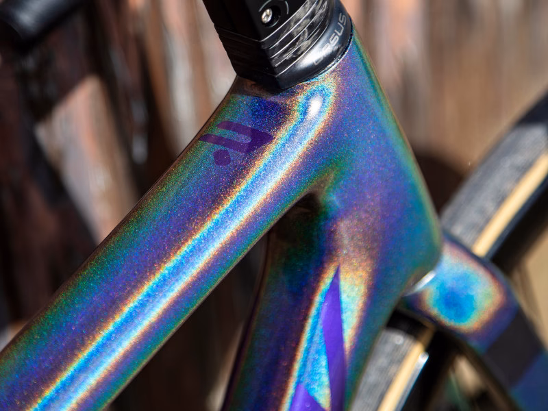 ¿Qué tipo de pintura se usa para pintar una bicicleta?