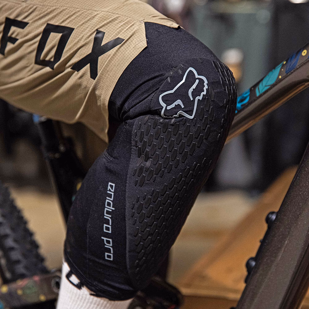 ¿Qué protecciones hay que usar para la moto?