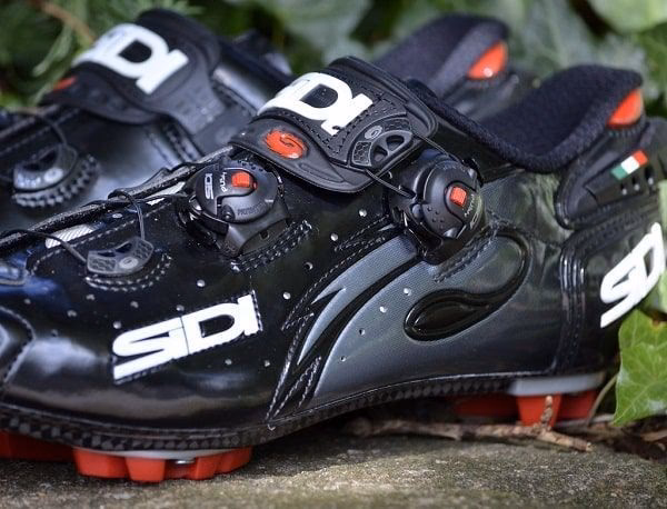 ¿Cómo tiene que quedar una zapatilla de ciclismo?