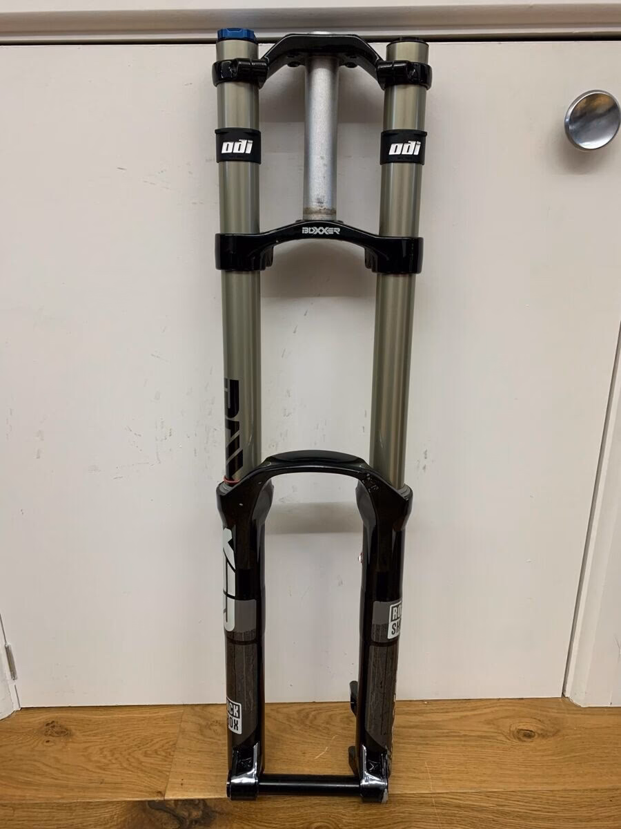 How much travel does a RockShox BoXXer have?