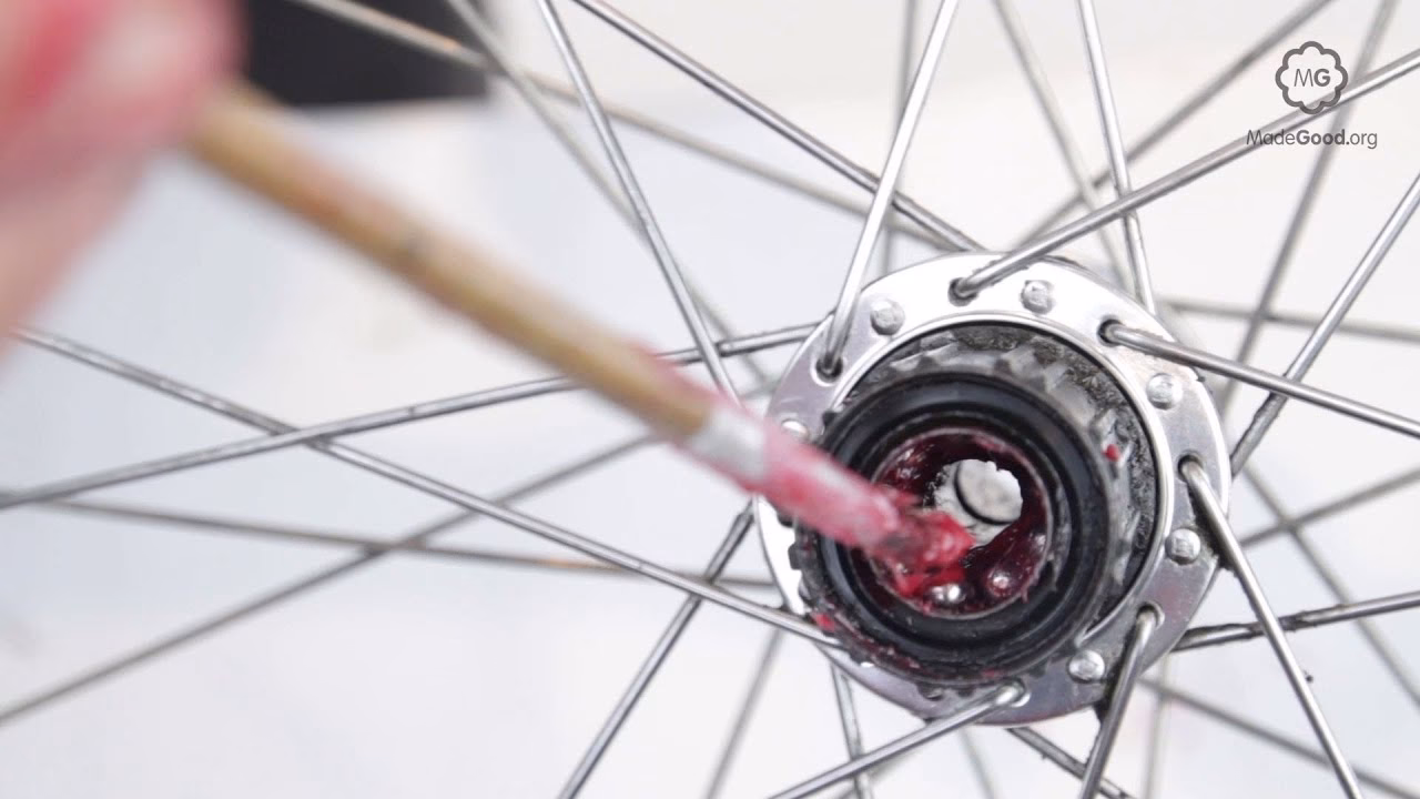 ¿Por qué mi rueda trasera no se mueve?