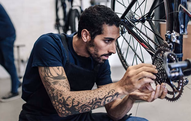 ¿Cuánto gana un mecánico de bicicletas en Estados Unidos?