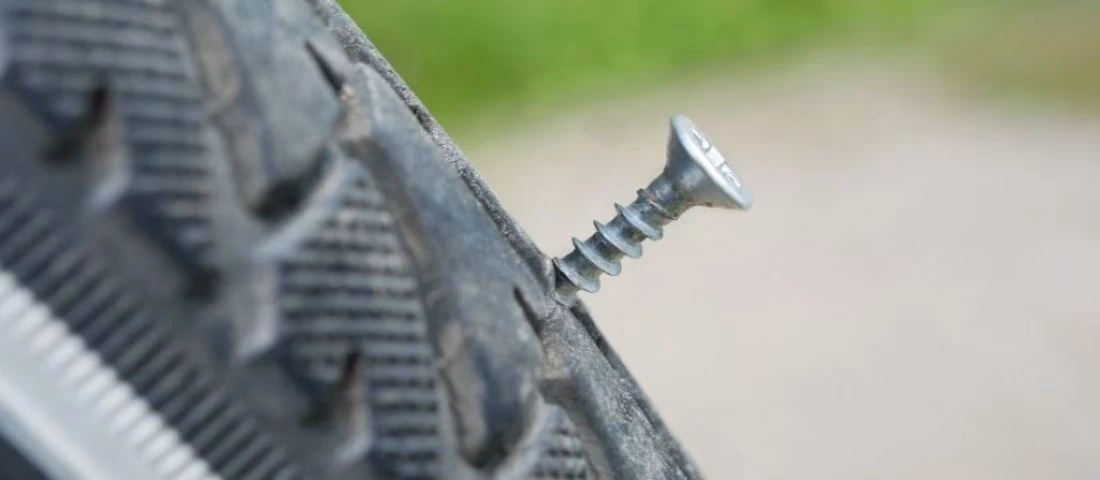 ¿Cuánto puedo circular con la rueda pinchada?