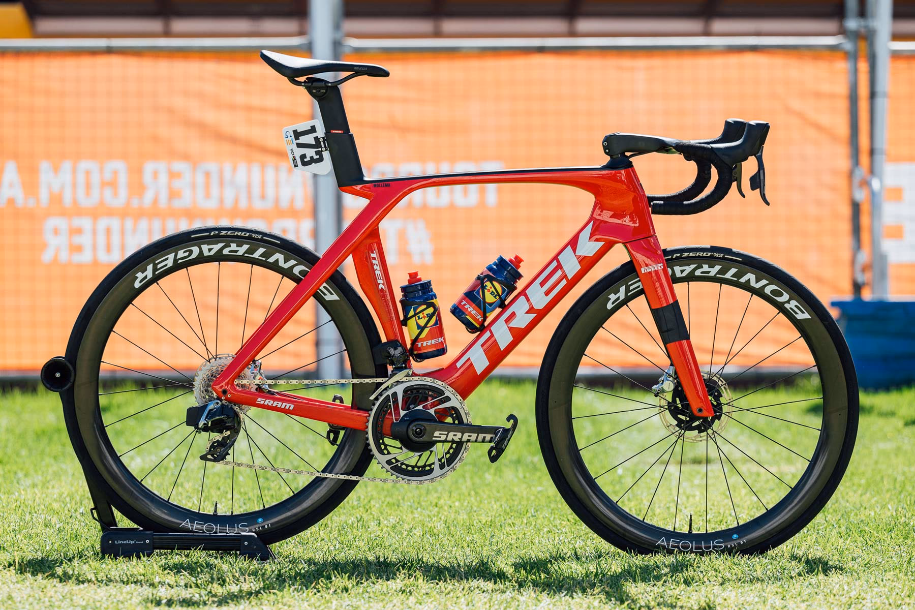 Does Ryan Taylor own Collective Bikes?