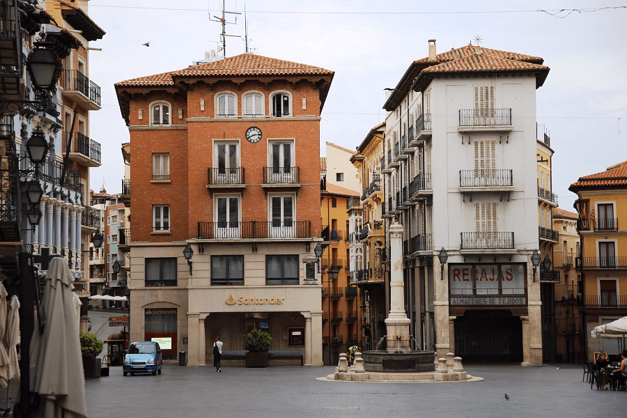 Is Santander on the Camino de Santiago?