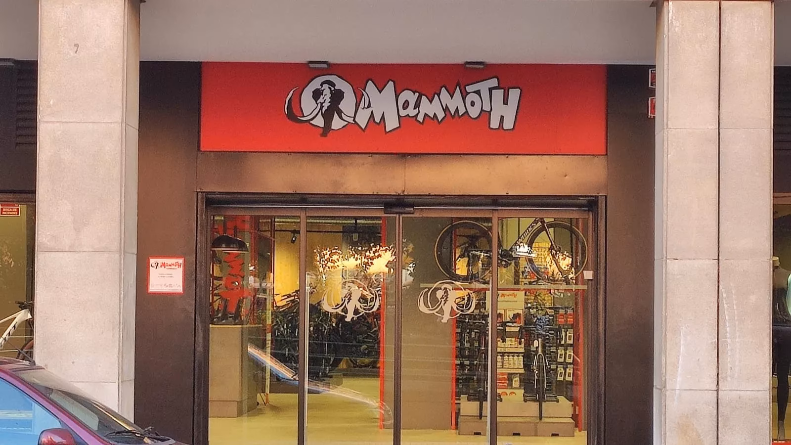 ¿Dónde se encuentran las bicicletas Mammoth?