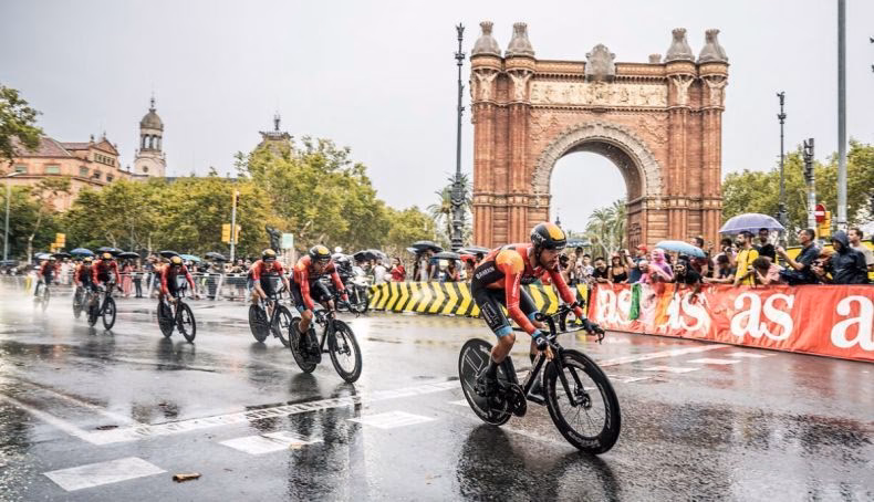 Does the Tour de France go into Spain?