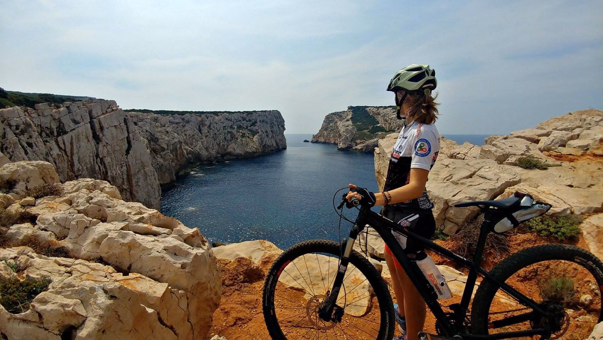 How long does it take to bike around Sardinia?