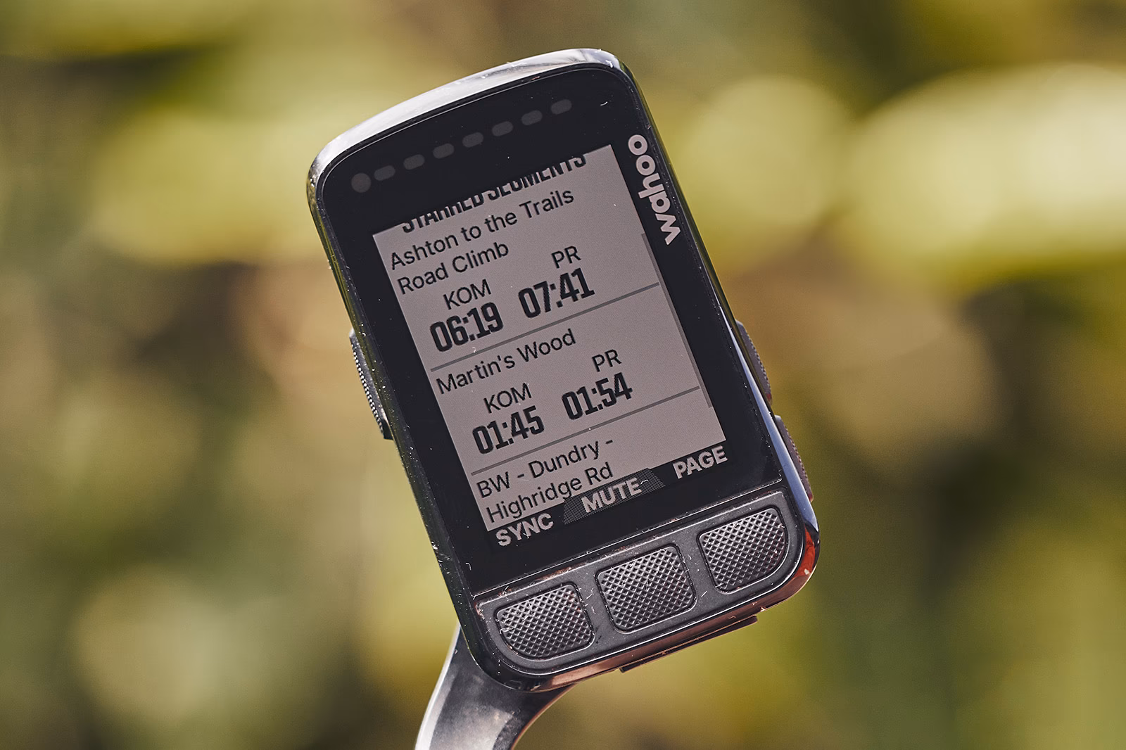 How long does a Wahoo Elemnt bolt last?